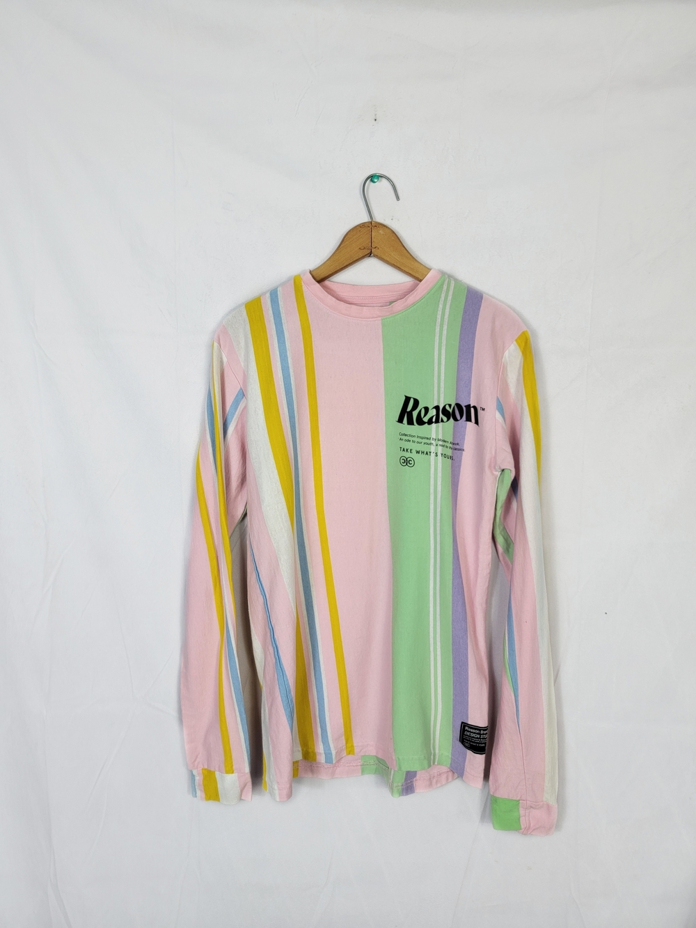 Men's Size Medium REASON Long Sleeve